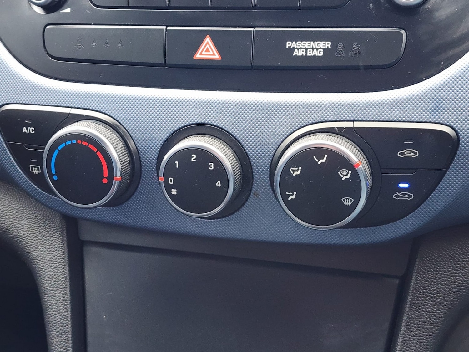 Used Hyundai i10 2014 for sale - 75686026: Photo 11