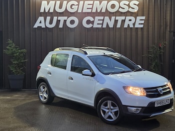 Used Dacia Sandero Stepway 2015 for sale - 77277281: Photo