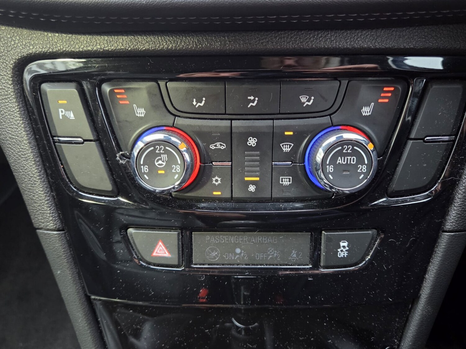 Used Vauxhall Mokka X 2017 for sale - 77438301: Photo 12