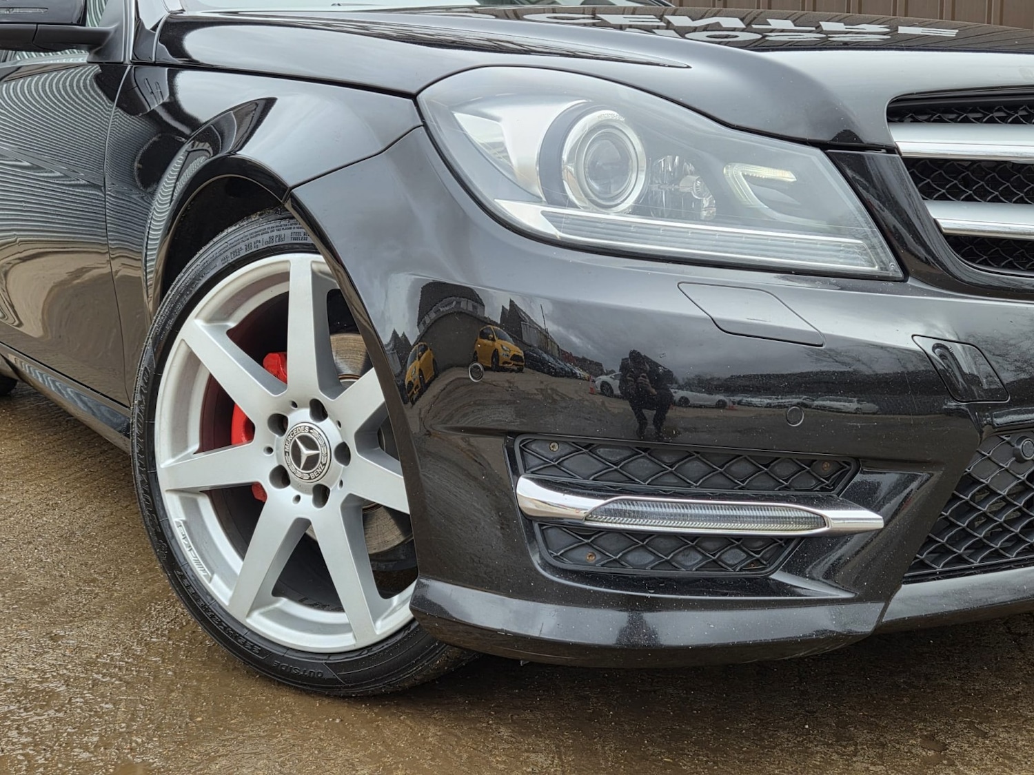 Used Mercedes-Benz C Class 2014 for sale - 77603388: Photo 2