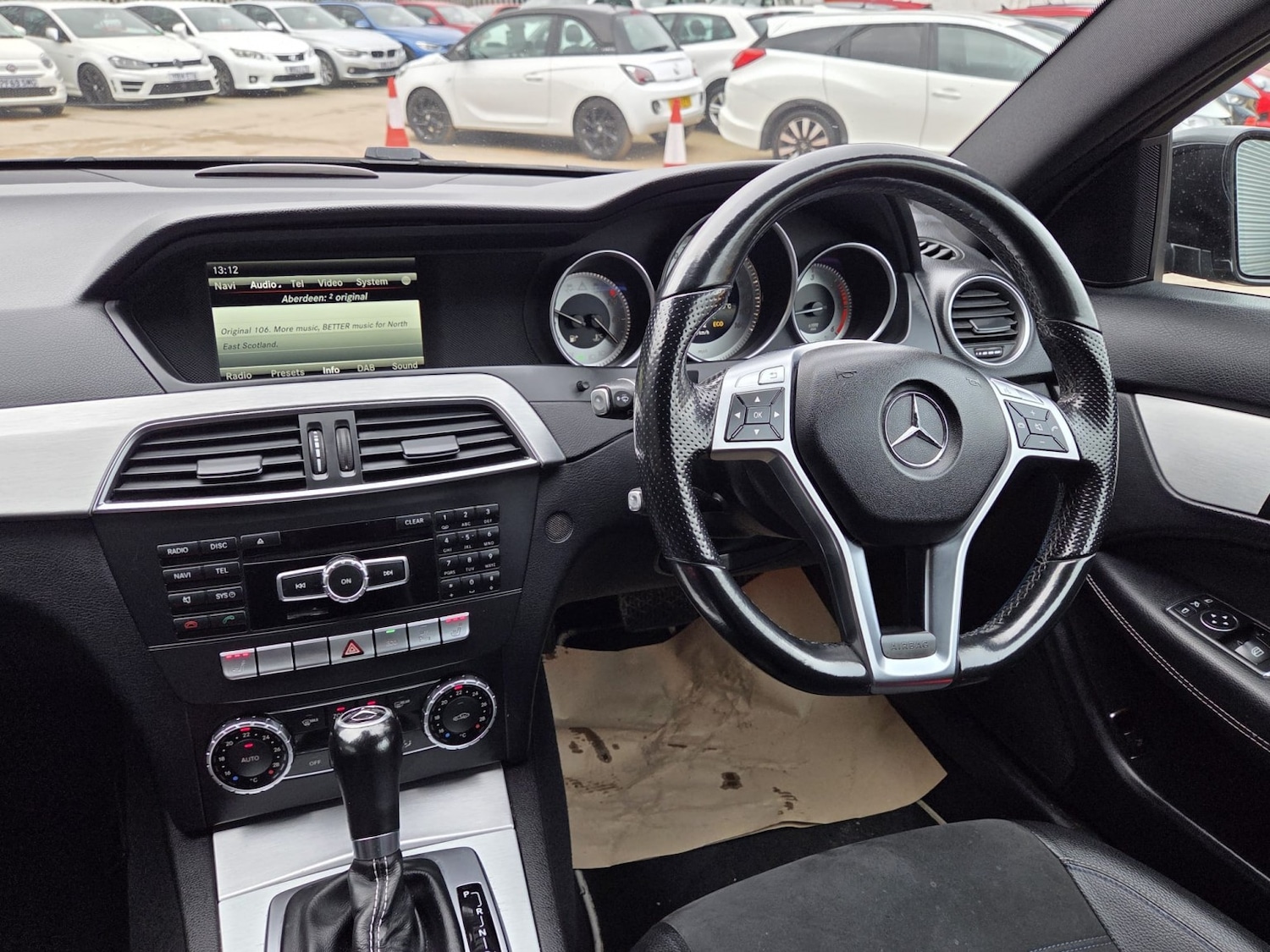 Used Mercedes-Benz C Class 2014 for sale - 77603388: Photo 7