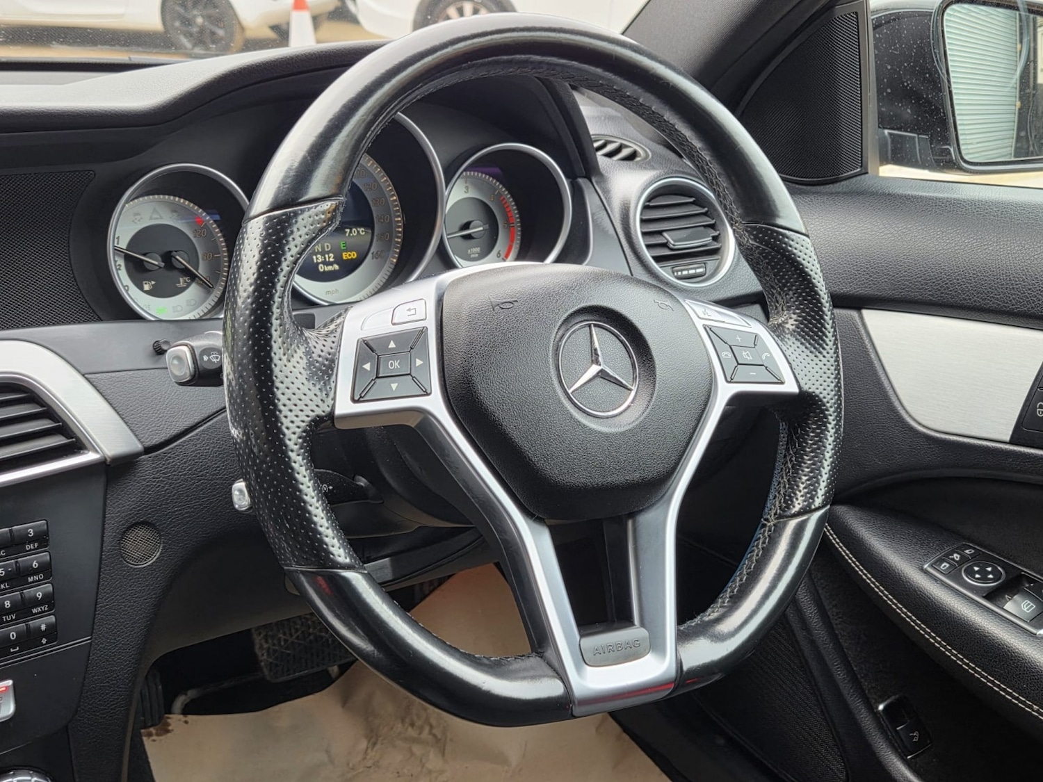 Used Mercedes-Benz C Class 2014 for sale - 77603388: Photo 8