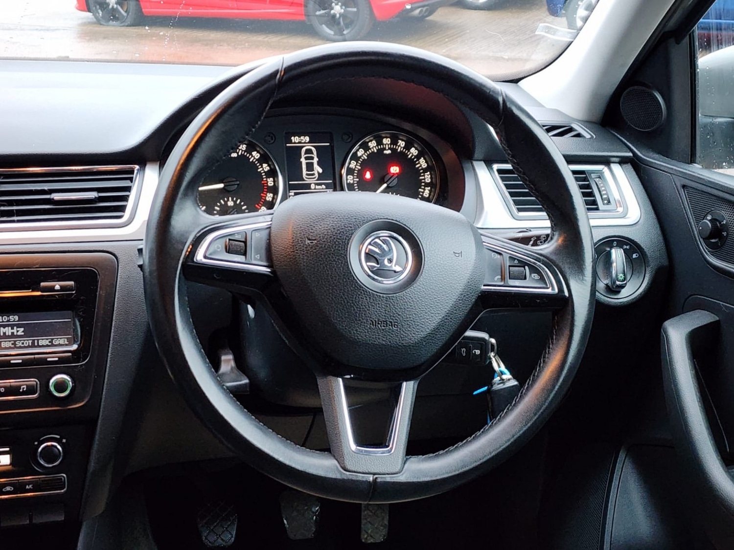 Used Skoda Rapid 2014 for sale - 77668617: Photo 8