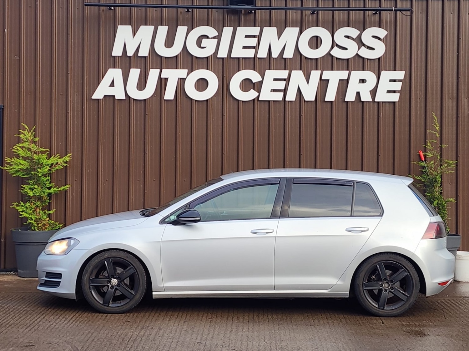 Used Volkswagen Golf 2014 for sale - 76407567: Photo 4