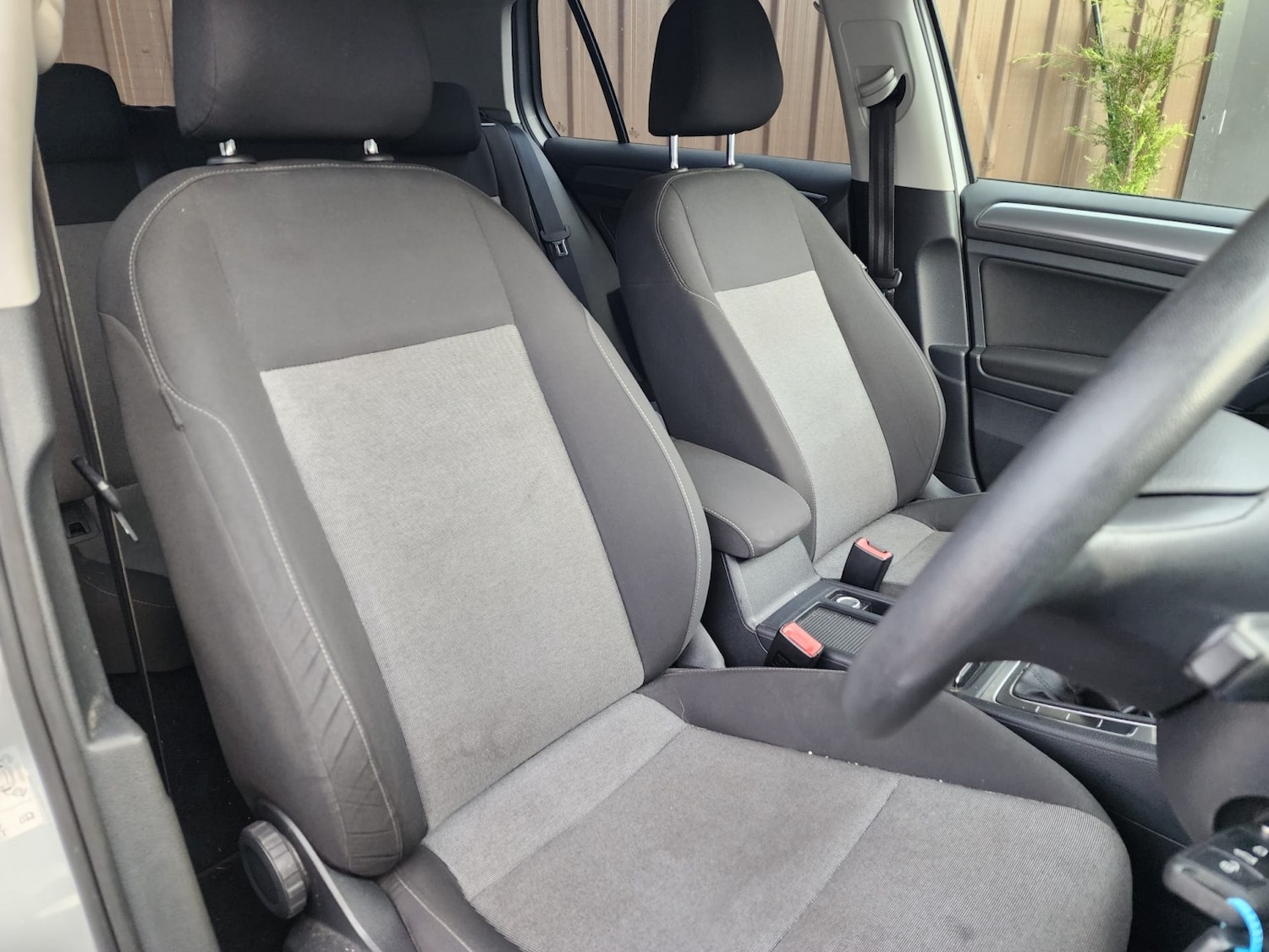 Used Volkswagen Golf 2014 for sale - 76407567: Photo 6