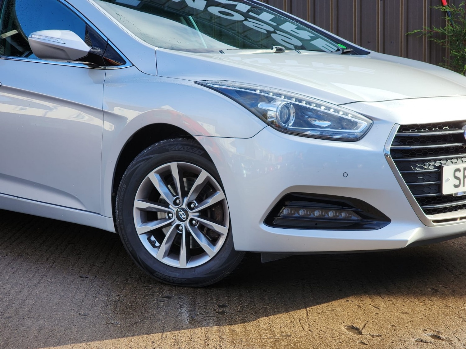 Used Hyundai i40 2015 for sale - 76407598: Photo 2