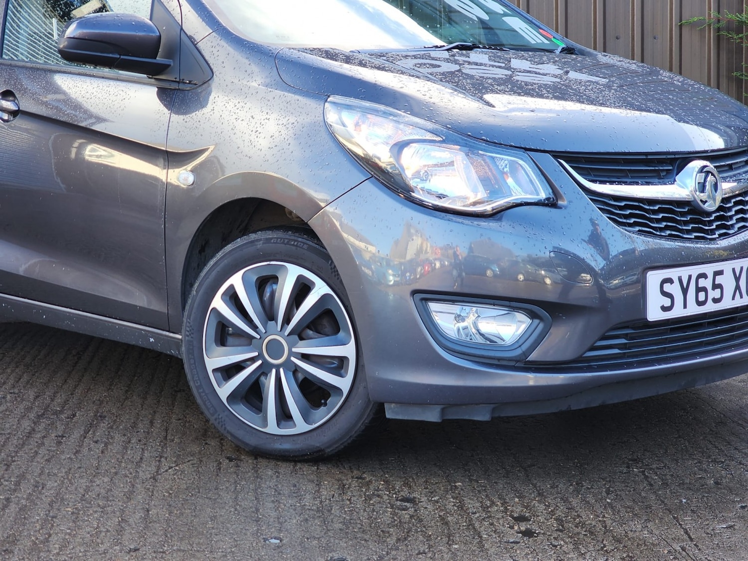 Used Vauxhall Viva 2015 for sale - 76347166: Photo 2