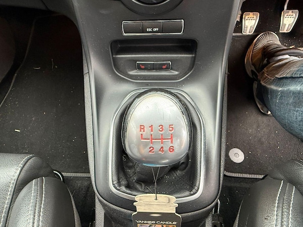 Used Ford Fiesta 2017 for sale - 76225342: Photo 12