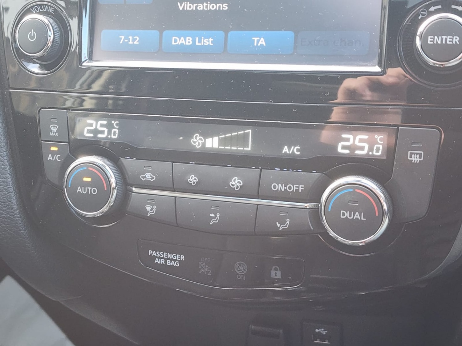 Used Nissan X-Trail 2017 for sale - 76407463: Photo 14