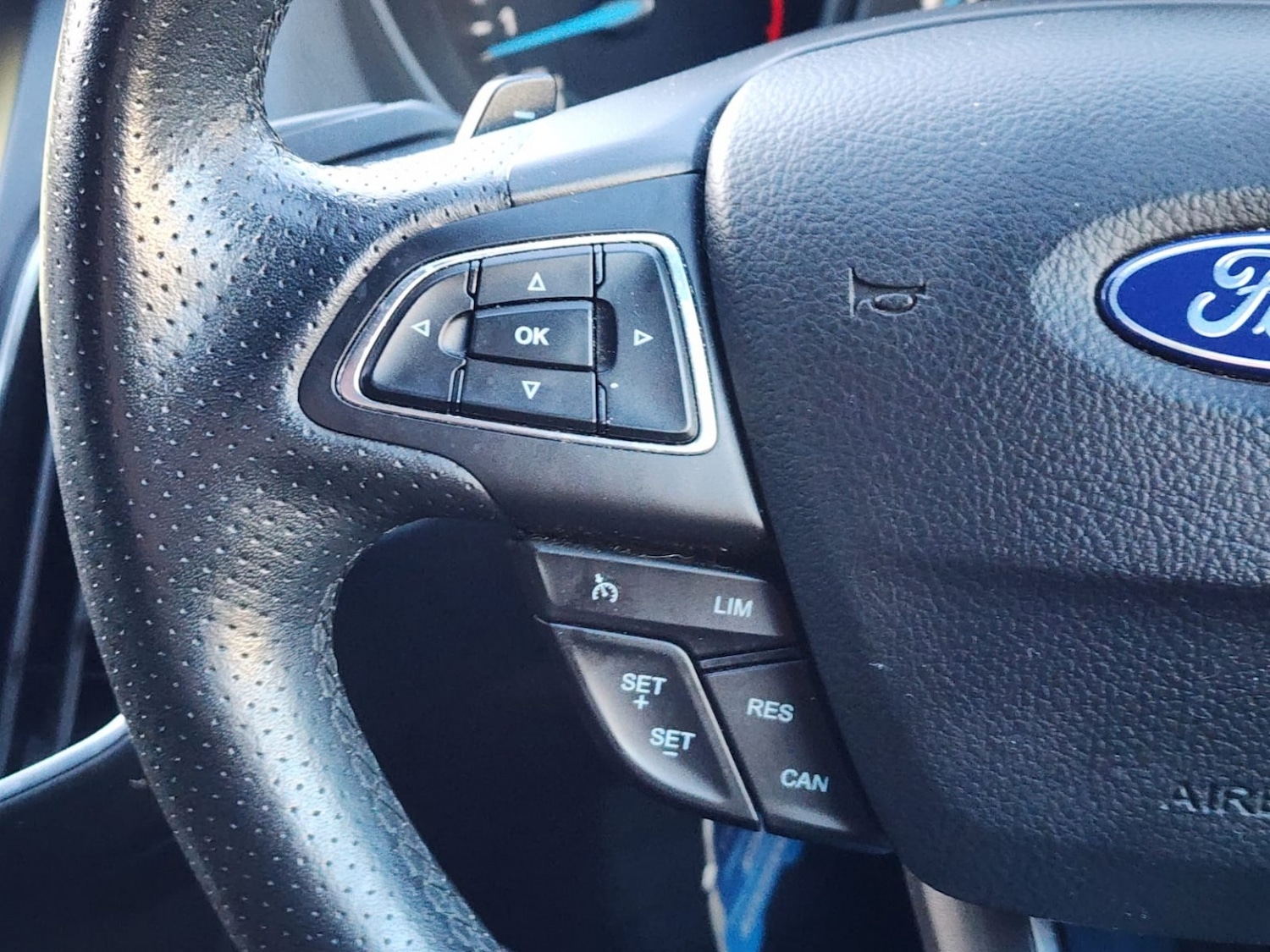 Used Ford Focus 2017 for sale - 76751763: Photo 15