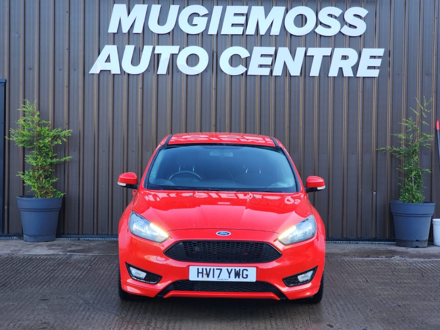 Used Ford Focus 2017 for sale - 76751763: Photo 3