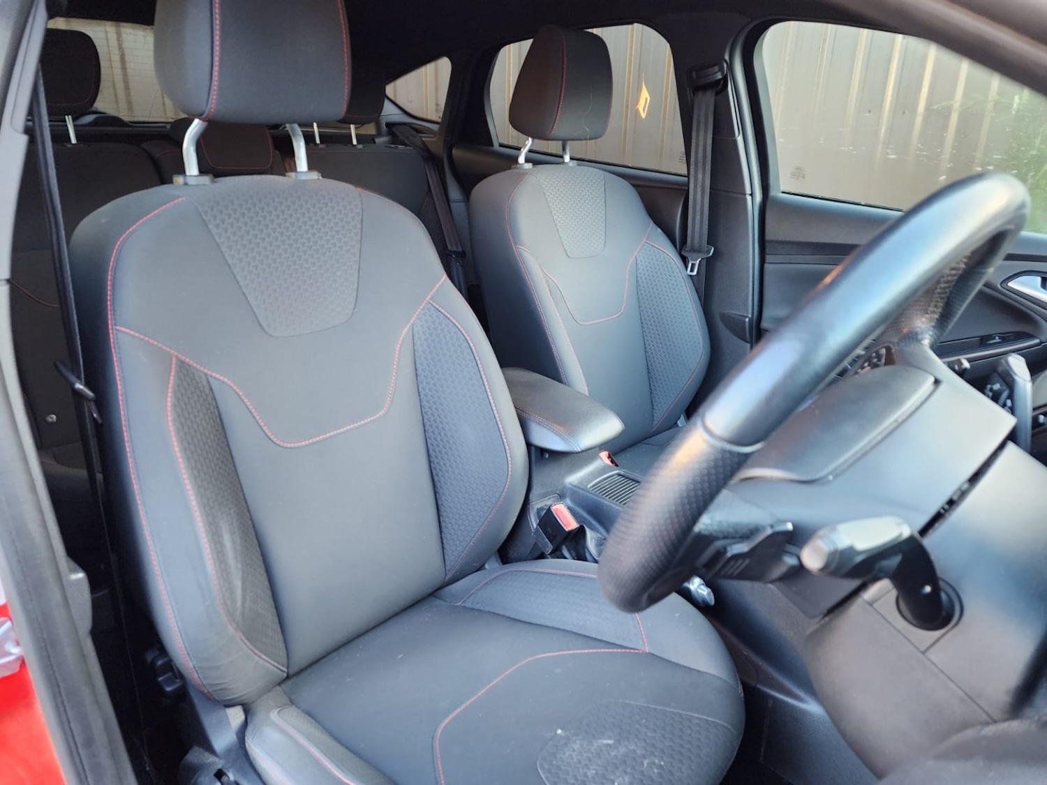 Used Ford Focus 2017 for sale - 76751763: Photo 6