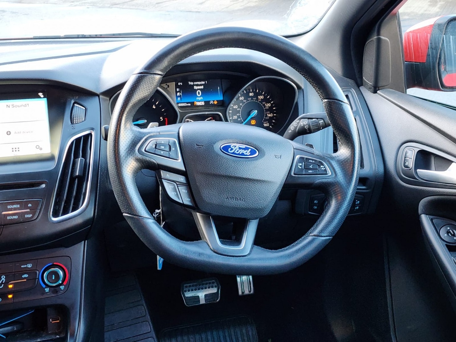 Used Ford Focus 2017 for sale - 76751763: Photo 8