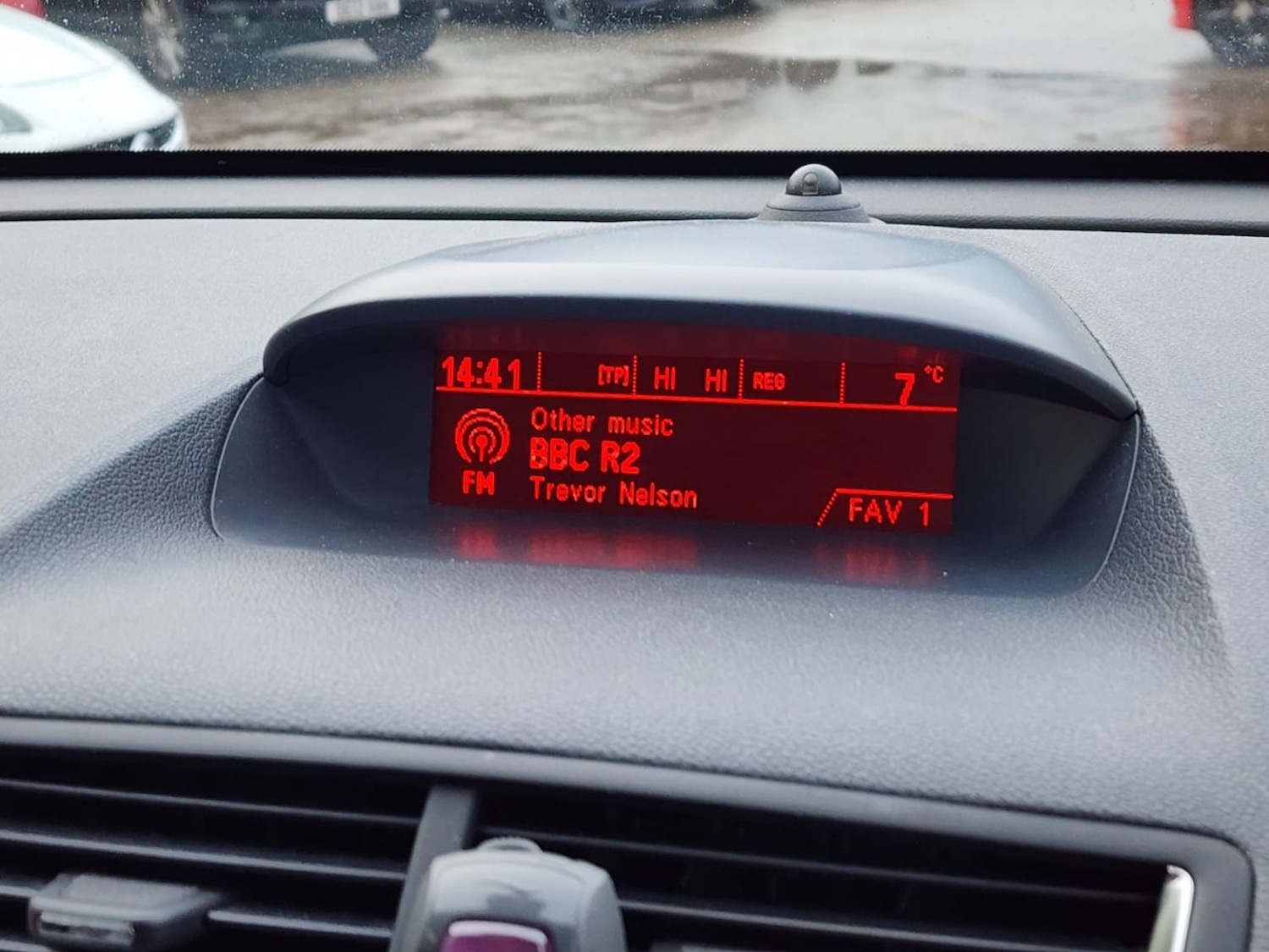 Used Vauxhall Mokka 2015 for sale - 77038901: Photo 10