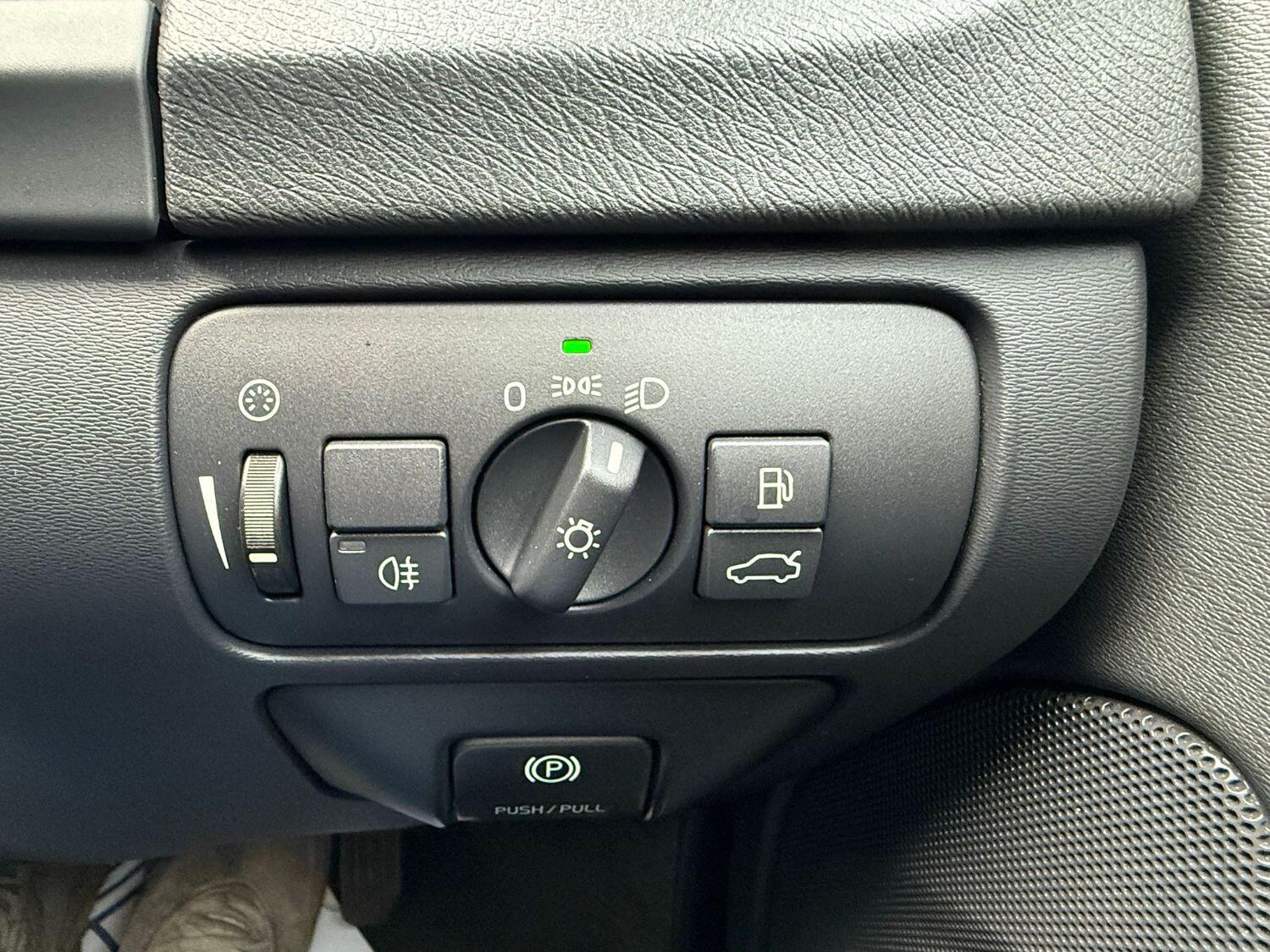 Used Volvo V60 2010 for sale - 76114020: Photo 15