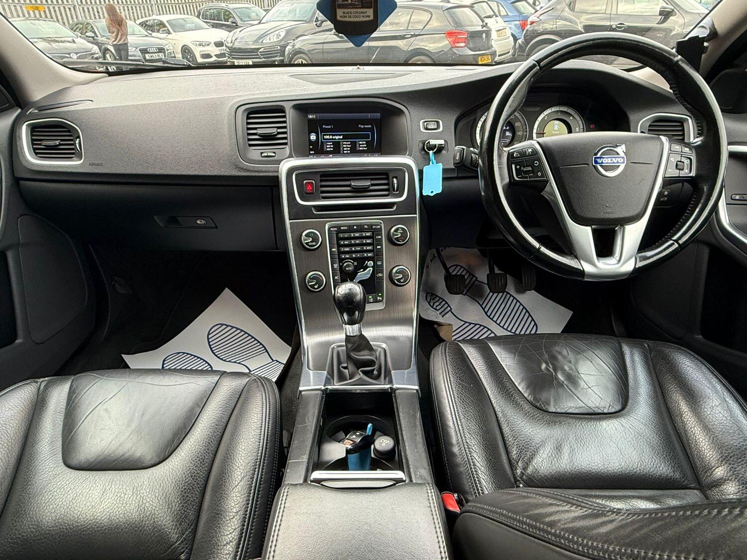 Used Volvo V60 2010 for sale - 76114020: Photo 6
