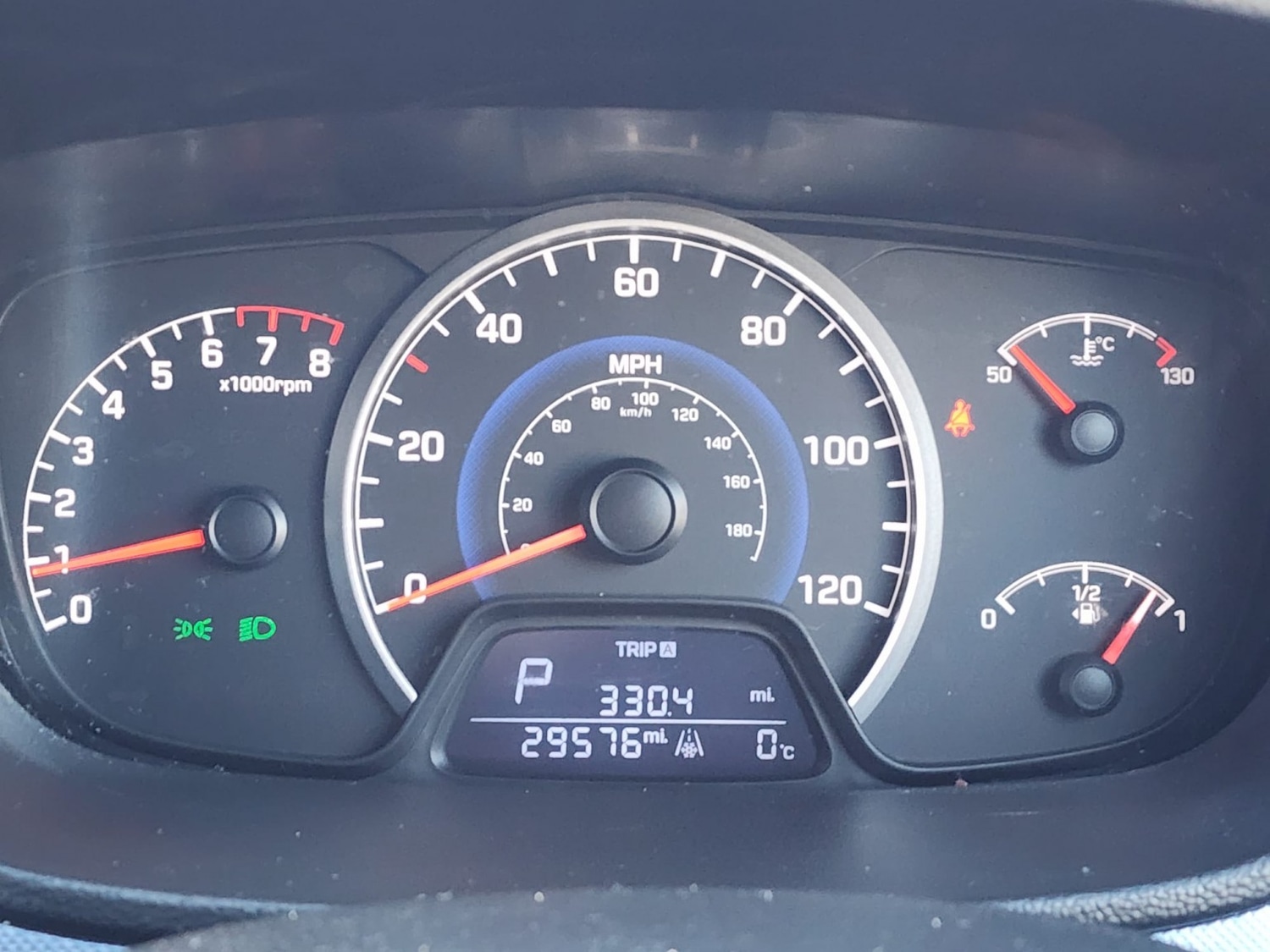 Used Hyundai i10 2016 for sale - 76957884: Photo 10