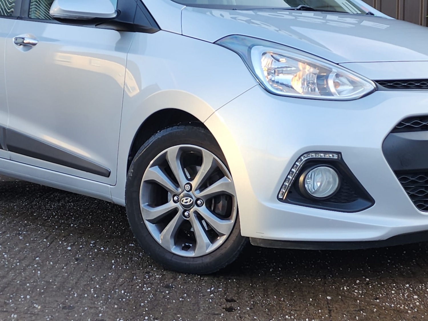 Used Hyundai i10 2016 for sale - 76957884: Photo 2