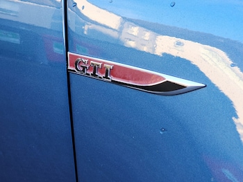 Used Volkswagen Polo 2017 for sale - 76963377: Photo