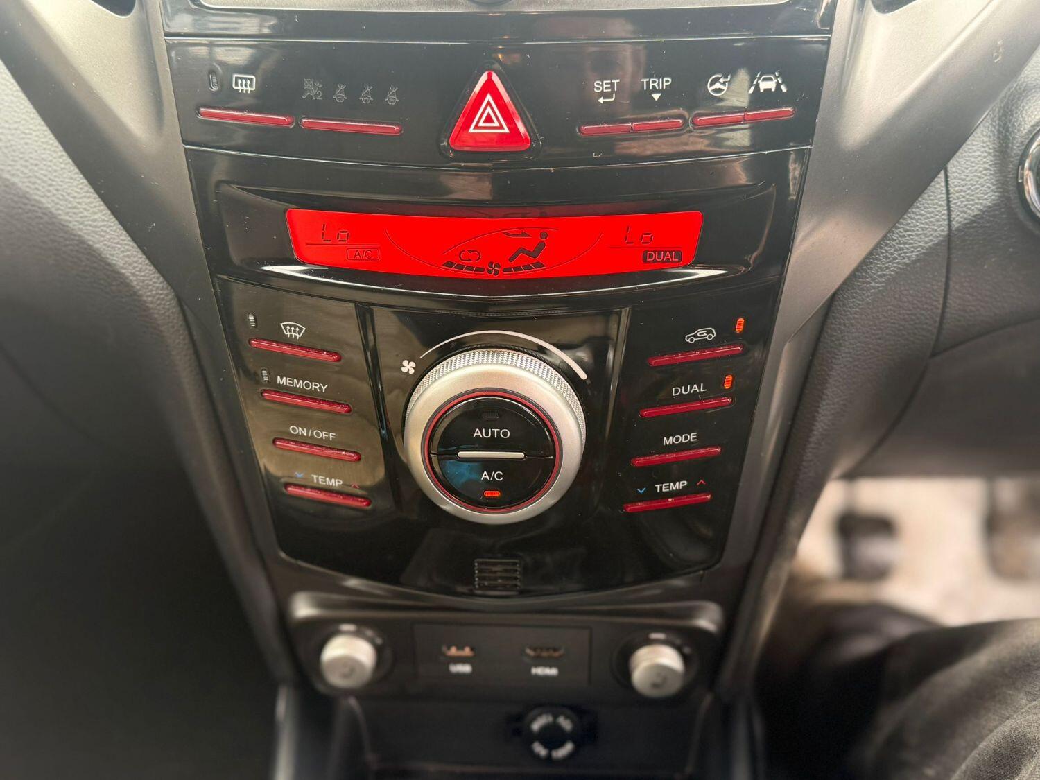 Used Ssangyong Tivoli 2018 for sale - 76128911: Photo 12