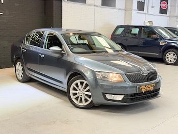 Used Skoda Octavia 2014 for sale - 79532305: Photo