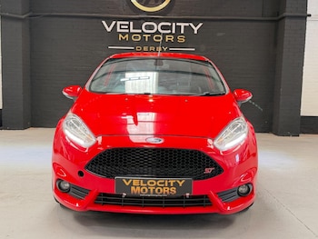 Used Ford Fiesta 2014 for sale - 79576185: Photo