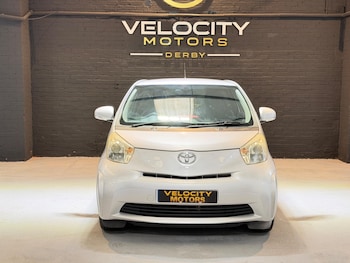 Used Toyota IQ 2011 for sale - 79564788: Photo