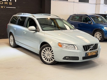 Used Volvo V70 2008 for sale - 79484463: Photo