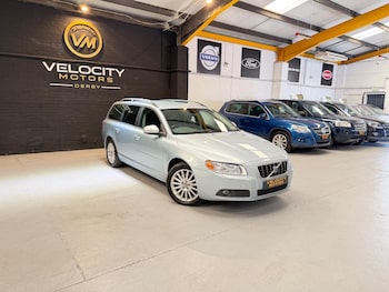 Used Volvo V70 2008 for sale - 79484463: Photo