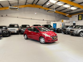 Used Peugeot 208 2015 for sale - 79362028: Photo