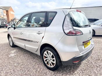 Used Renault Scenic 2013 for sale - 78796806: Photo