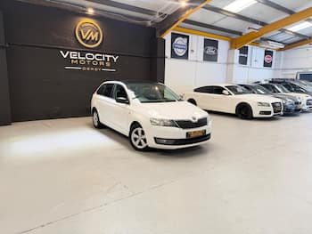 Used Skoda Rapid Spaceback 2014 for sale - 79836510: Photo