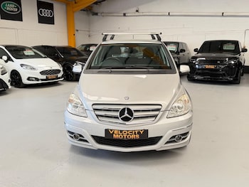 Used Mercedes-Benz B Class 2010 for sale - 79034419: Photo