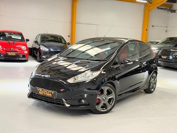 Used Ford Fiesta 2015 for sale - 78796780: Photo