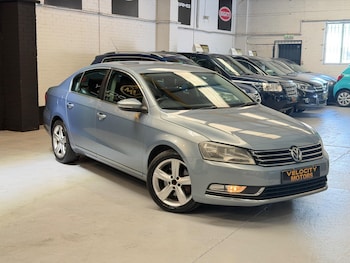 Used Volkswagen Passat 2011 for sale - 79471453: Photo