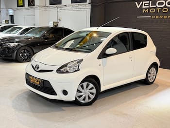 Used Toyota AYGO 2013 for sale - 79712263: Photo