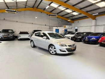 Used Vauxhall Astra 2015 for sale - 78822349: Photo