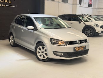 Used Volkswagen Polo 2013 for sale - 79181023: Photo