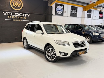 Used Hyundai Santa Fe 2011 for sale - 79373202: Photo