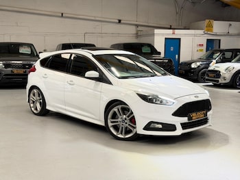 Used Ford Focus 2015 for sale - 79062365: Photo
