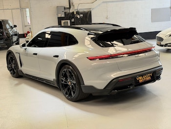 Used Porsche Taycan 2022 for sale - 78833805: Photo