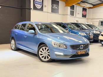 Used Volvo V60 2013 for sale - 79471597: Photo