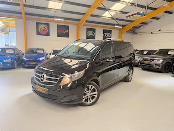 Used Mercedes-Benz V-Class 2016 for sale - 78998866: Photo