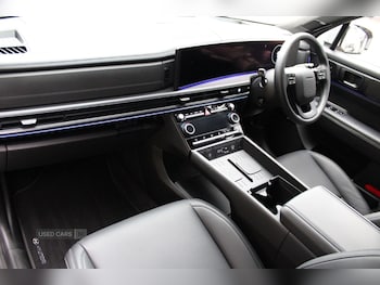 Used Hyundai Santa Fe 2025 for sale - 76914405: Photo