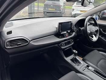 Used Hyundai i30 2019 for sale - 79522125: Photo