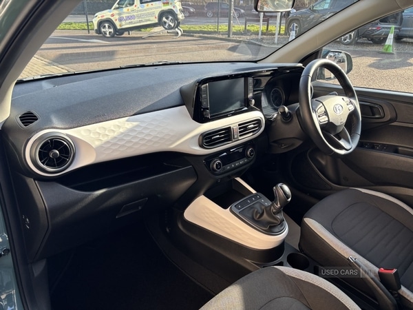 Used Hyundai i10 2022 for sale - 77978725: Photo 2