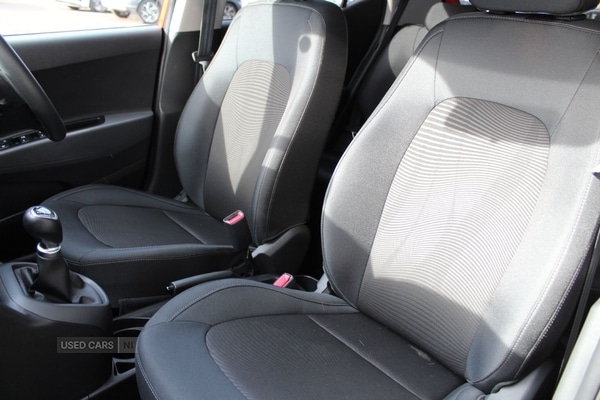 Used Hyundai i10 2019 for sale - 76372110: Photo 11