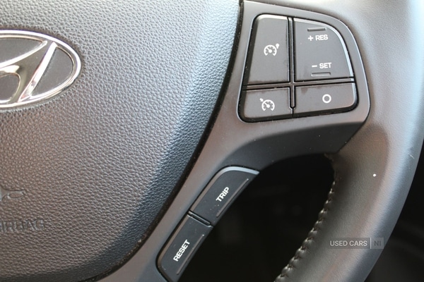Used Hyundai i10 2019 for sale - 76372110: Photo 21