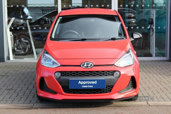 Used Hyundai i10 2019 for sale - 76372110: Photo 6