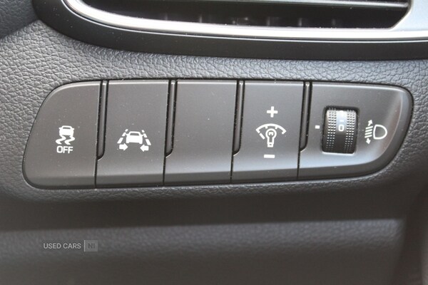 Used Hyundai i30 2017 for sale - 76914402: Photo 27